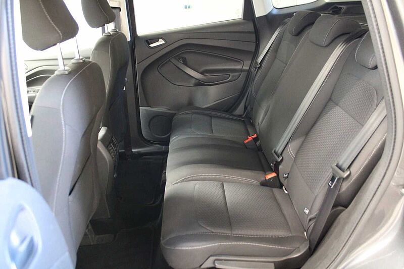 Ford Kuga Cool & Connect 1.5l/NAVI/AHK/PDC/LMR/SHZ/