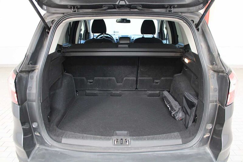 Ford Kuga Cool & Connect 1.5l/NAVI/AHK/PDC/LMR/SHZ/