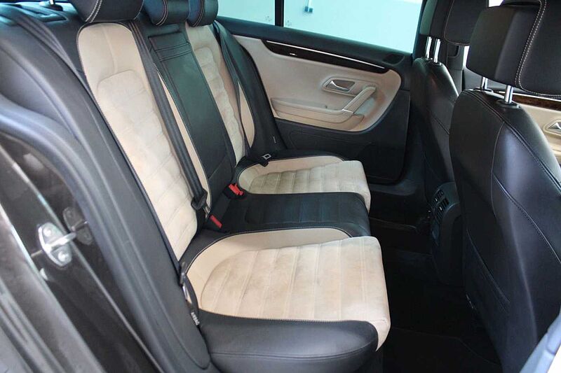 Volkswagen CC 2.0l TDI 4Motion Auto. /R-LINE/NAVI/ACC/AHK/