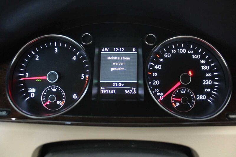 Volkswagen CC 2.0l TDI 4Motion Auto. /R-LINE/NAVI/ACC/AHK/