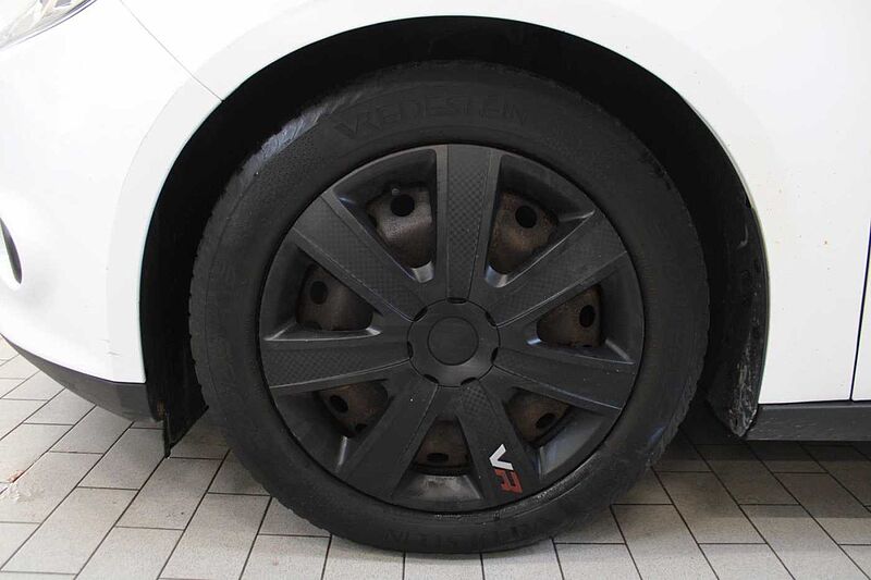Ford Focus Turnier Trend 1.6l TDCI/AHK/KLIMA/RADIO