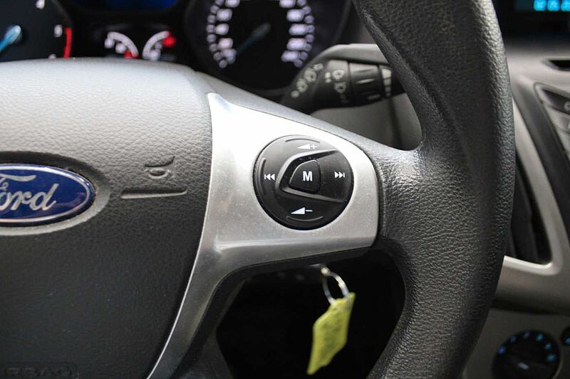 Ford Focus Turnier Trend 1.6l TDCI/AHK/KLIMA/RADIO