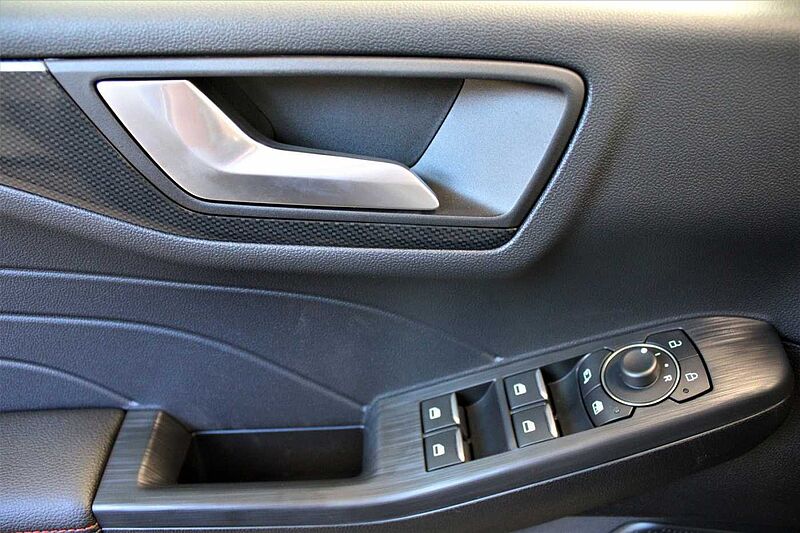 Ford Kuga PHEV ST-Line X, iACC/LED/LMR19&apos, &apos, /NAVI/KAMERA